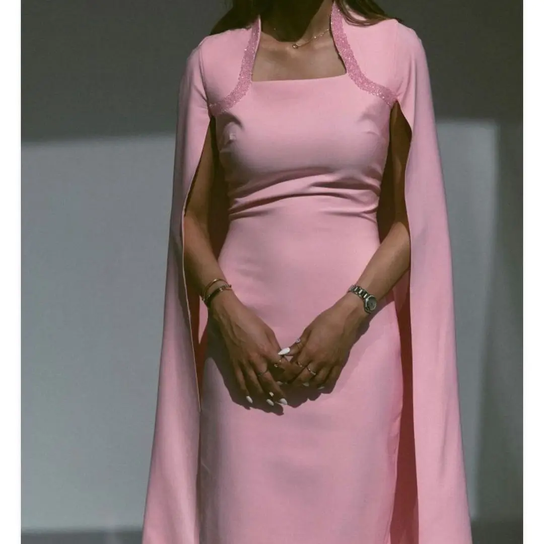Элегантные Платья для Выпускного Вечера без рукавов с Квадратным вырезом, Розовые атласные бисерные платья длиной до колен, простые вечерние платья