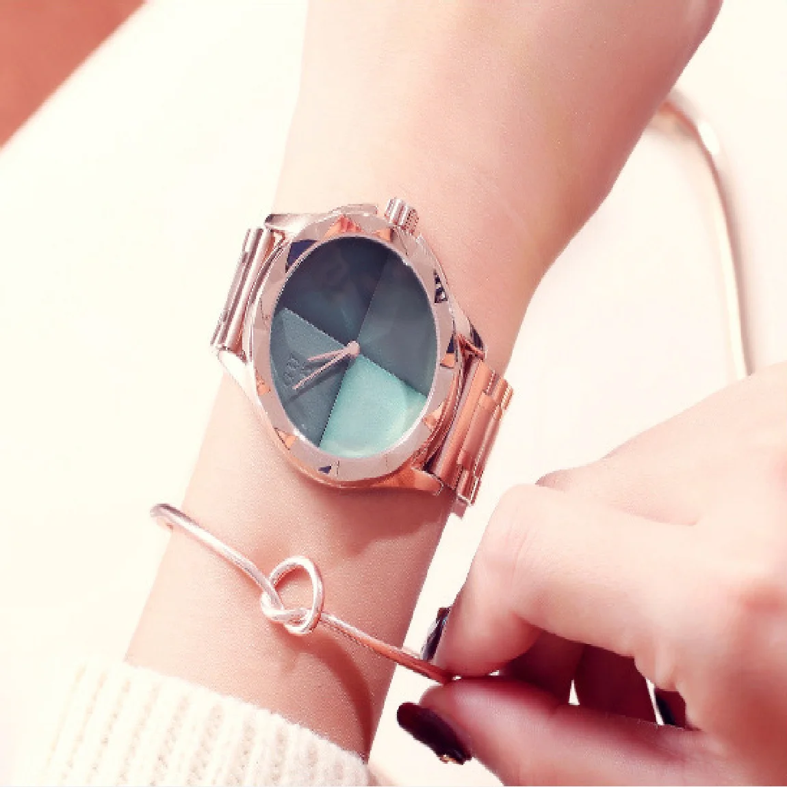 Модные Повседневные часы с большим циферблатом, лидирующий бренд, Женские Простые стальные водонепроницаемые часы, женские Подарочные кварцевые наручные часы