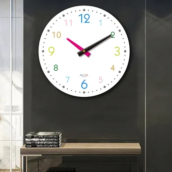 Мультяшные настенные часы для гостиной в скандинавском минималистичном стиле, немой милый стиль, креативные часы, атмосфера в спальне, цветные часы