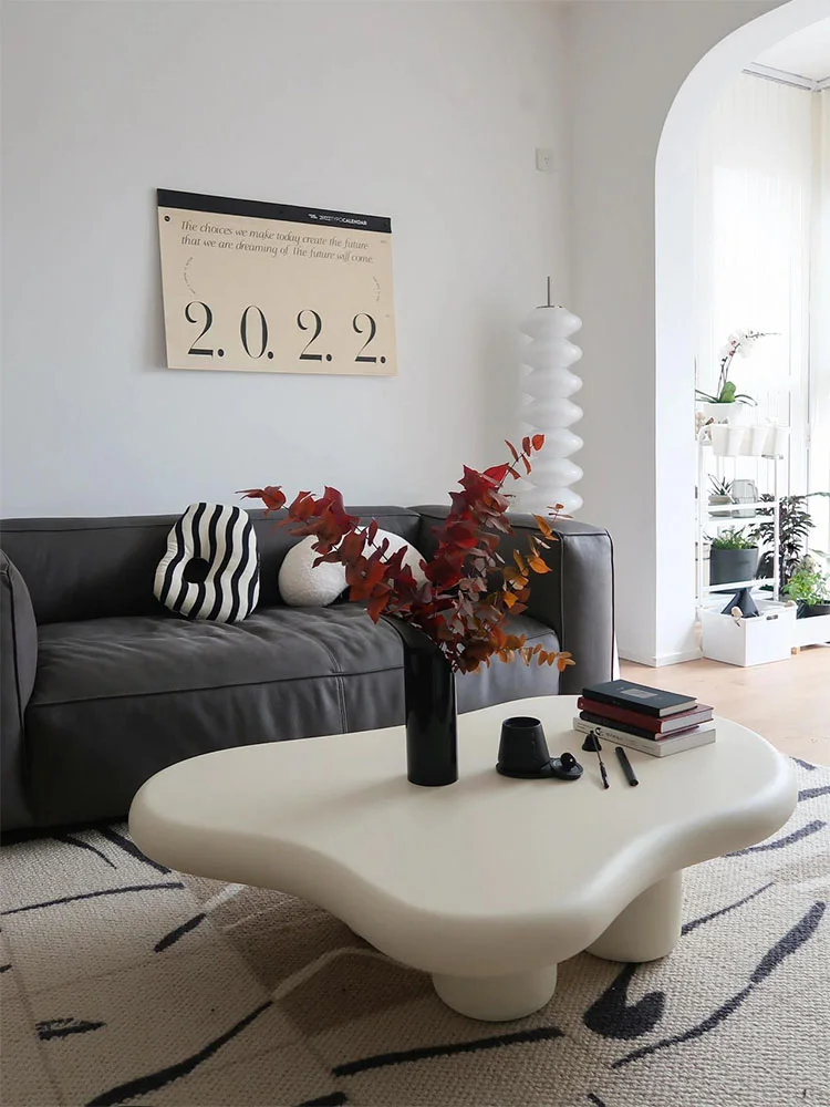 Скандинавский кофейный столик с нерегулярным облаком, французский дизайнерский сетчатый красный креативный крем серии living room tea table в форме ветра ваби-саби