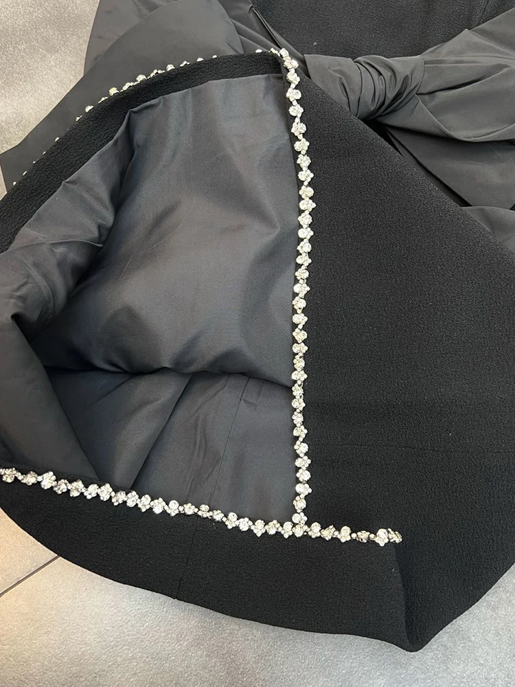 TWOTWINSTYLE Черное лоскутное платье с бантом и бриллиантами для женщин, мини-платья без рукавов с V-образным вырезом, женский стиль одежды, Новинка 2022 года